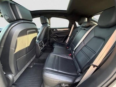 2023 Porsche Cayenne Platinum Edition Coupe AWD