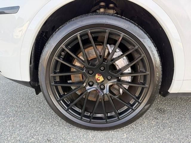 2023 Porsche Cayenne Platinum Edition Coupe AWD
