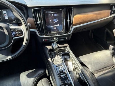 2017 Volvo S90 T6 AWD Inscription