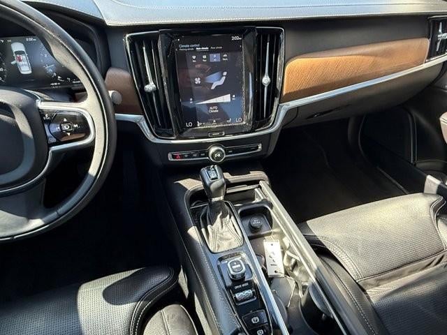 2017 Volvo S90 T6 AWD Inscription