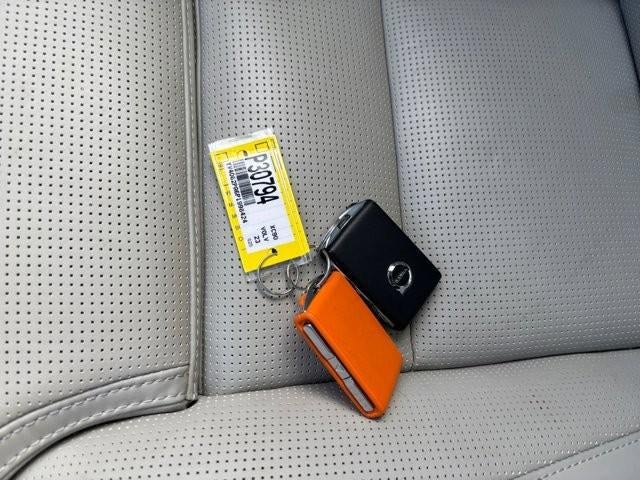 2023 Volvo XC90 B6 AWD Ultimate 7P