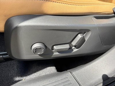 2019 Volvo XC40 T5 AWD Momentum