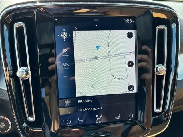 2019 Volvo XC40 T5 AWD Momentum