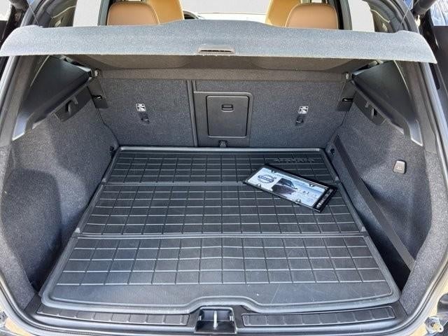 2019 Volvo XC40 T5 AWD Momentum