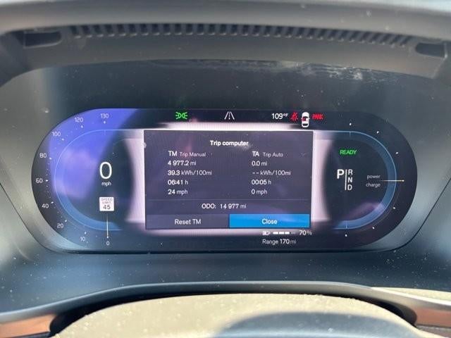 2023 Volvo XC40 Recharge Pure Electric Twin eAWD Ultimate