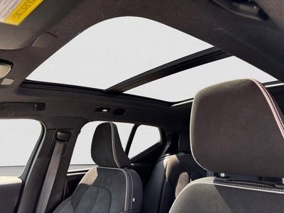 2023 Volvo XC40 Recharge Pure Electric Twin eAWD Ultimate