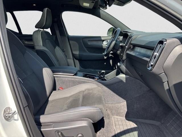 2023 Volvo XC40 Recharge Pure Electric Twin eAWD Ultimate