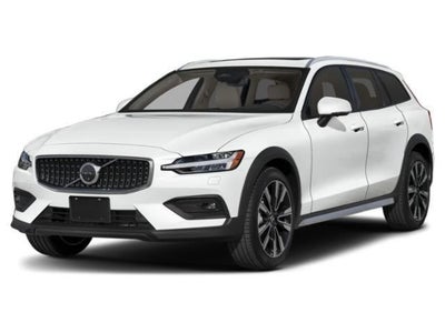 2025 Volvo V60 Cross Country B5 AWD Plus