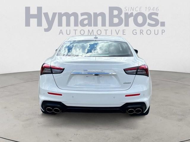 2022 Maserati Ghibli Modena Q4 3.0L