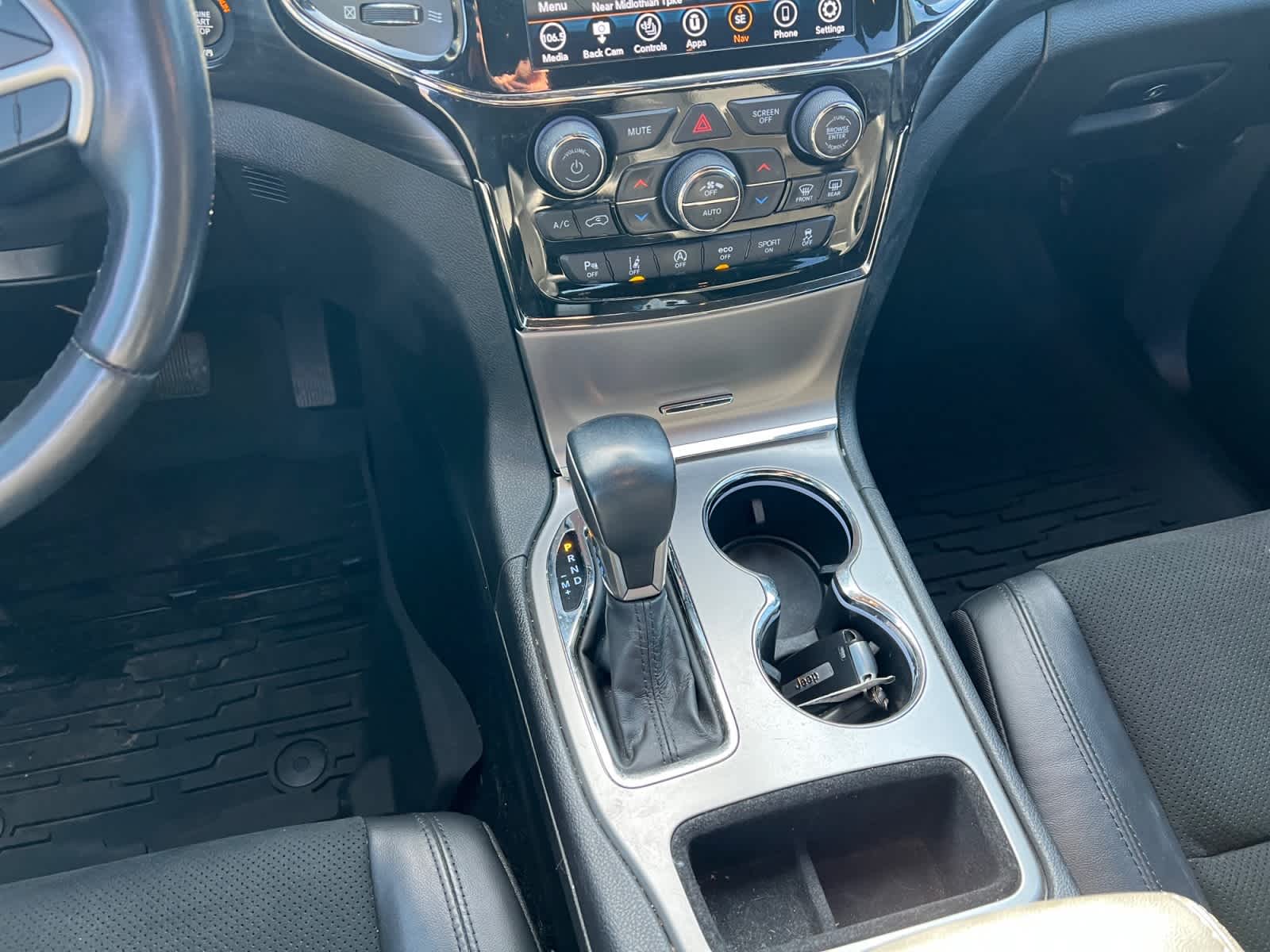 2021 Jeep Grand Cherokee Laredo X 4x4