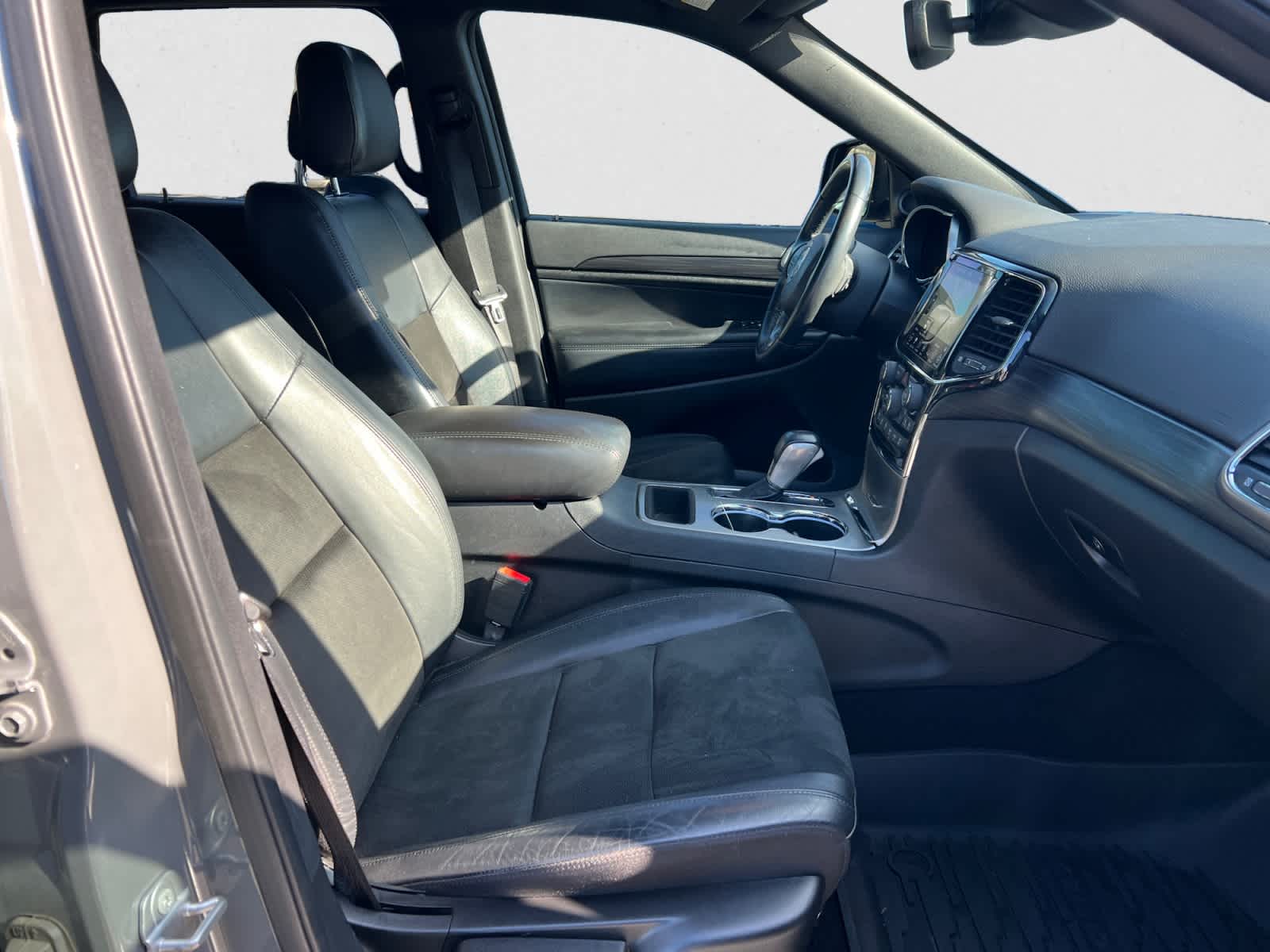 2021 Jeep Grand Cherokee Laredo X 4x4