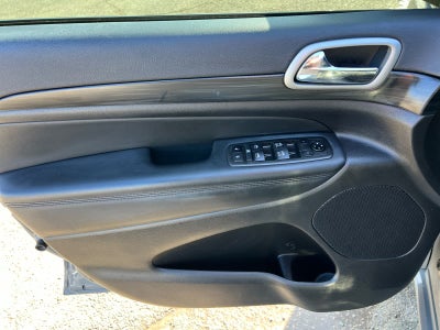 2021 Jeep Grand Cherokee Laredo X 4x4