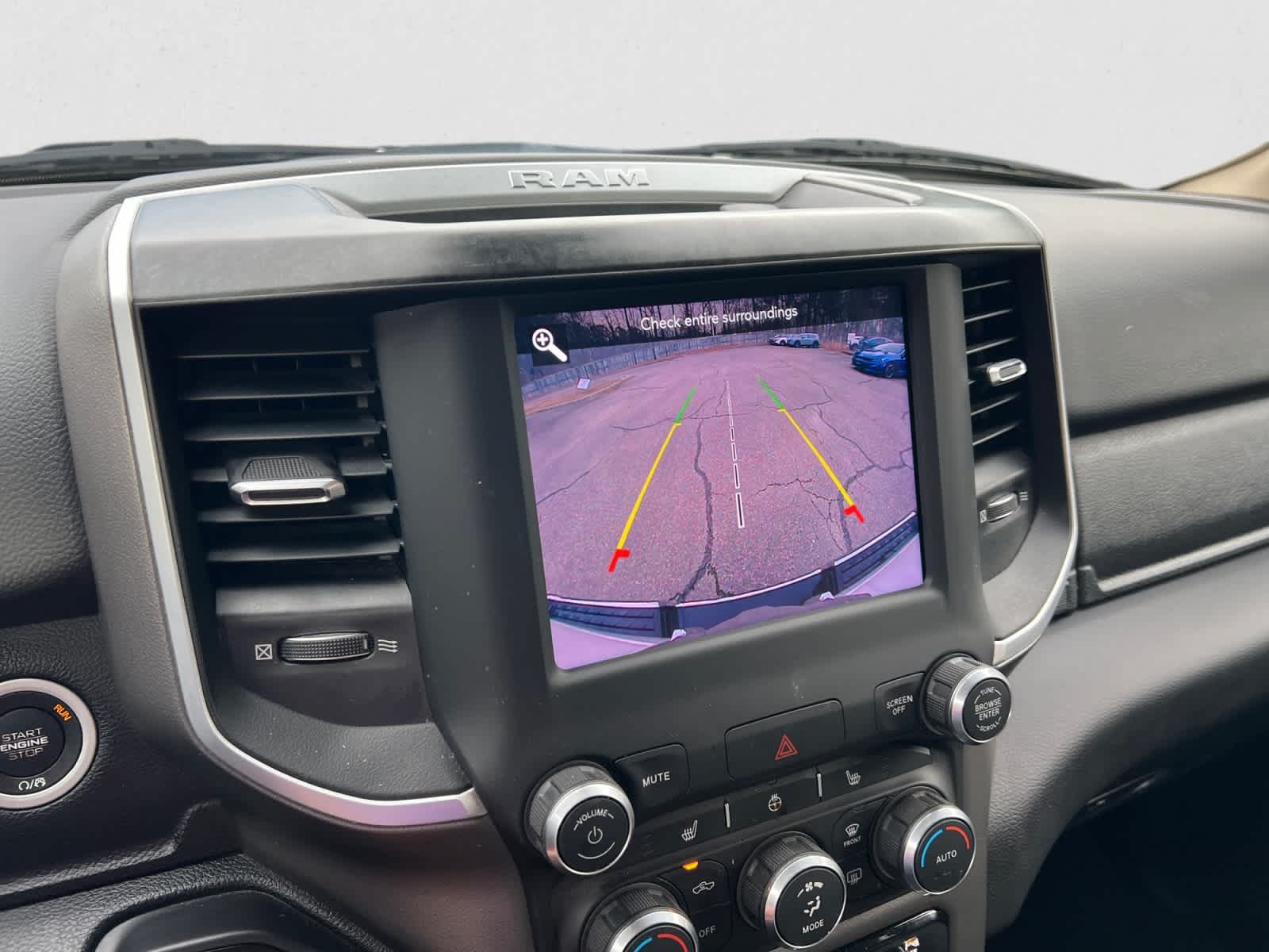 2020 RAM 1500 Big Horn 4x4 Quad Cab 6'4" Box