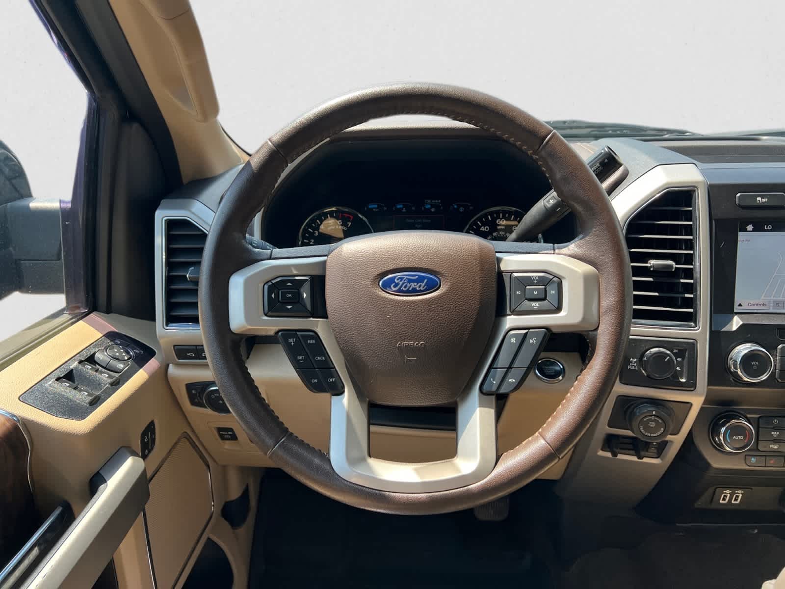 2019 Ford F-150 LARIAT 4WD SuperCrew 5.5' Box