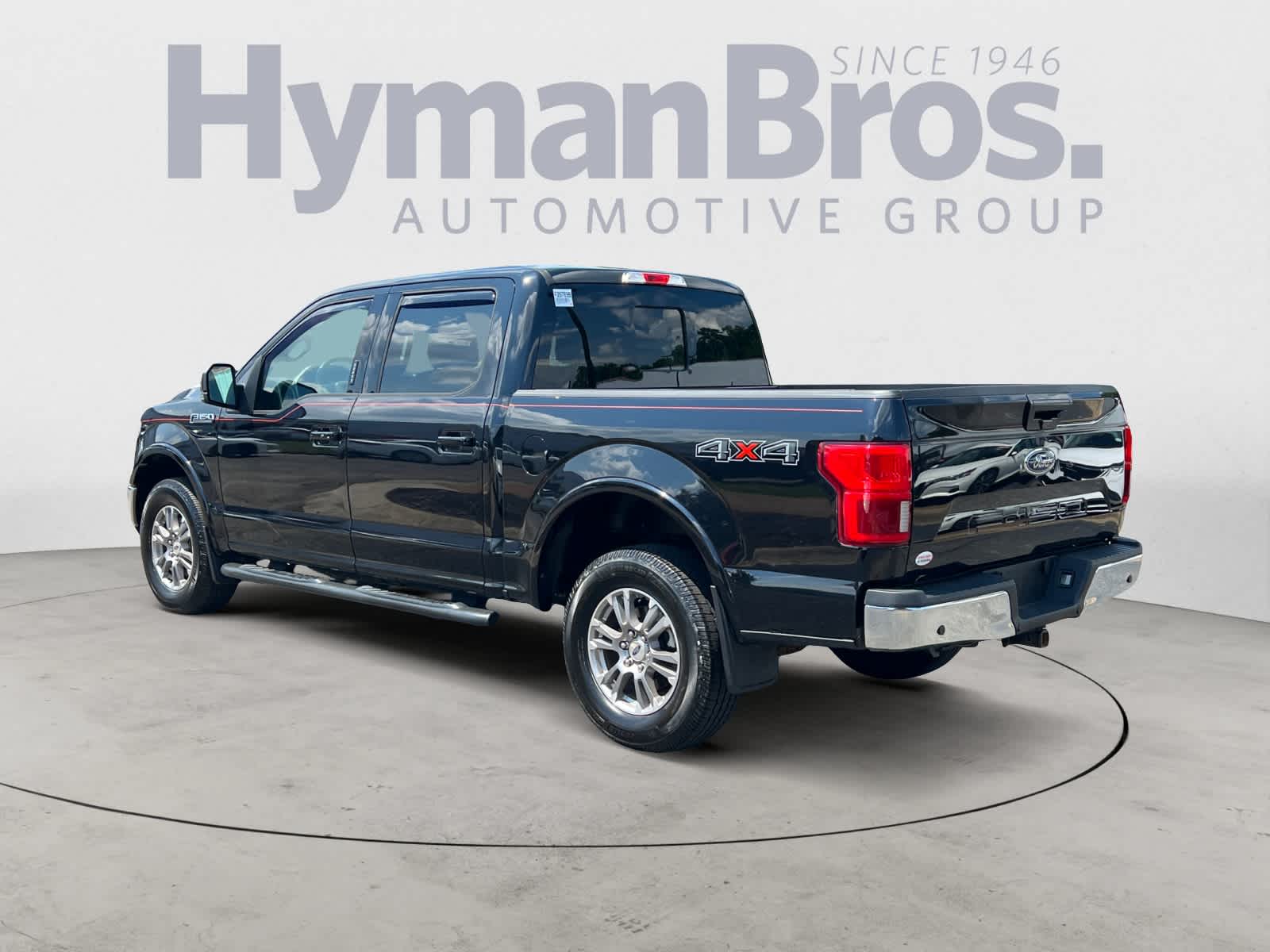 2019 Ford F-150 LARIAT 4WD SuperCrew 5.5' Box