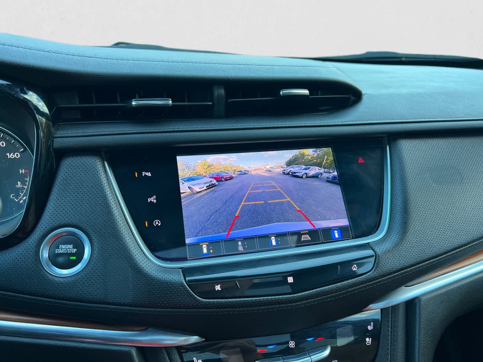 2021 Cadillac XT5 AWD 4dr Premium Luxury