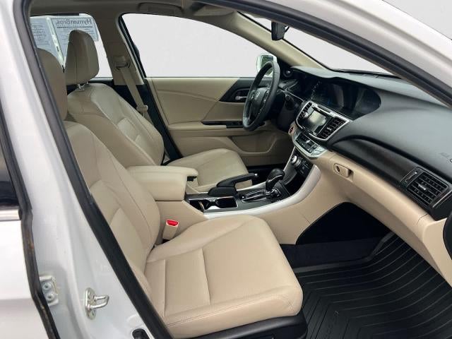 2015 Honda Accord Hybrid Touring CVT Sedan