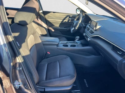 2022 Nissan Altima S