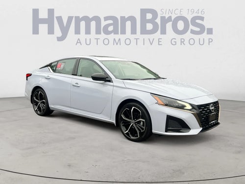 2025 Nissan Altima SR