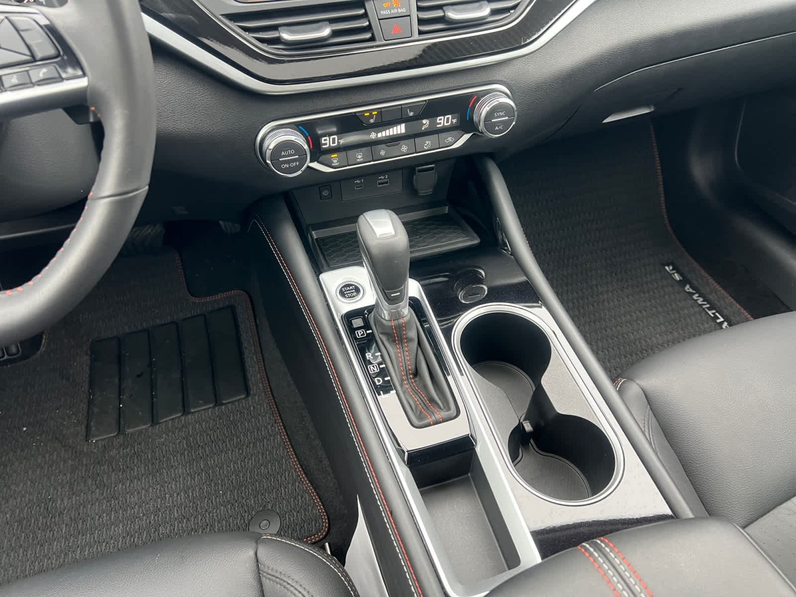 2025 Nissan Altima SR