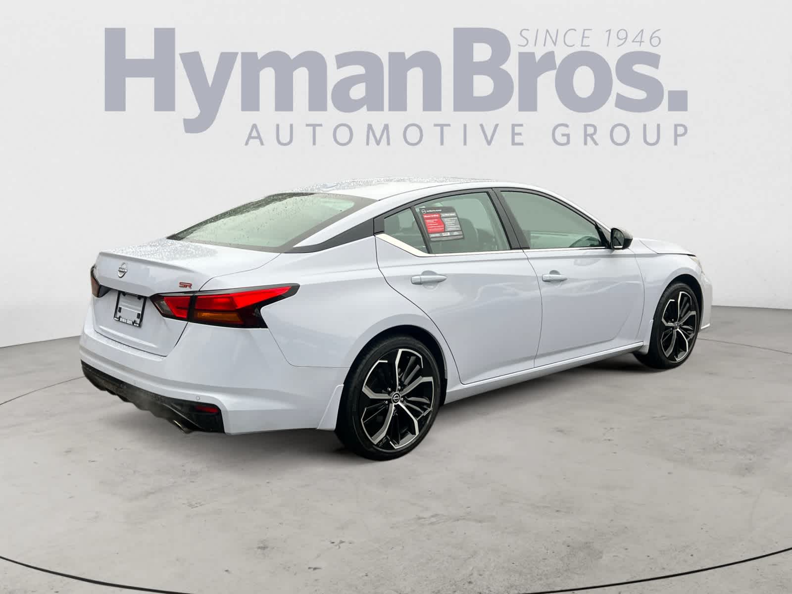 2025 Nissan Altima SR