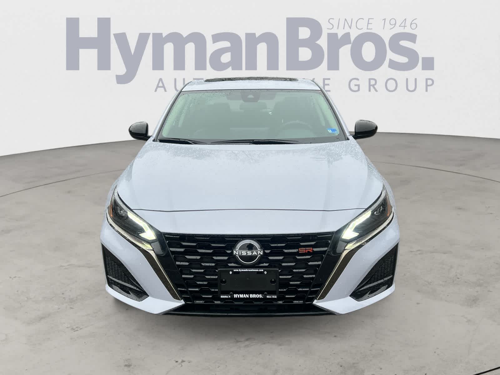 2025 Nissan Altima SR