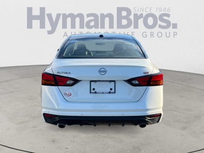 2025 Nissan Altima SR