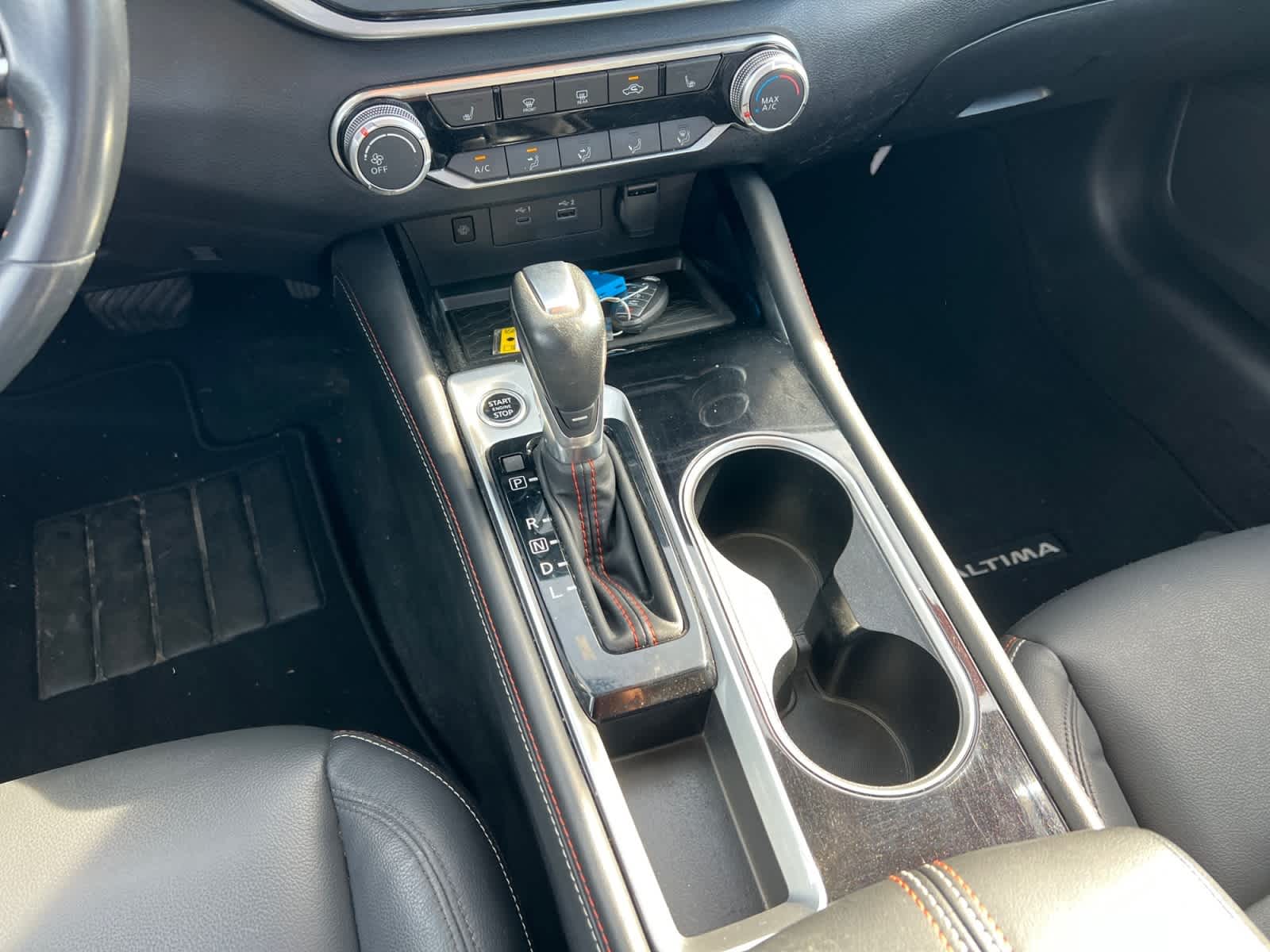2023 Nissan Altima SR