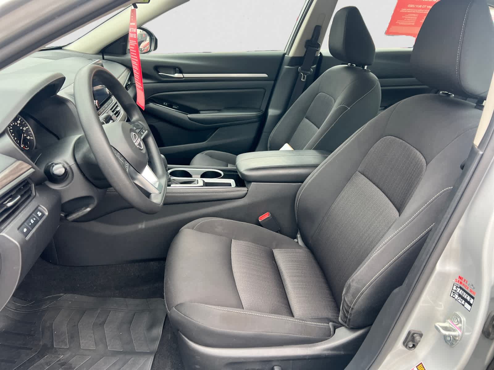 2023 Nissan Altima 2.5 SV Sedan