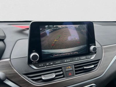 2023 Nissan Altima 2.5 SV Sedan