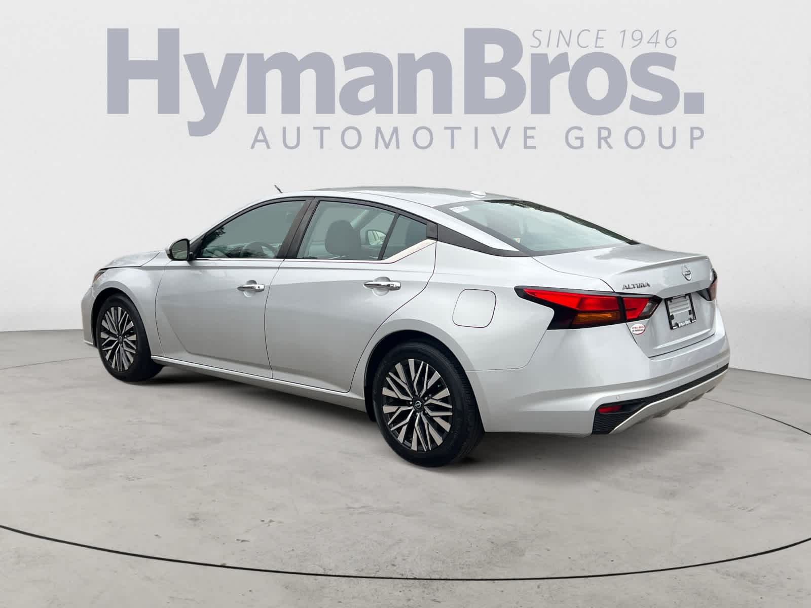 2023 Nissan Altima 2.5 SV Sedan