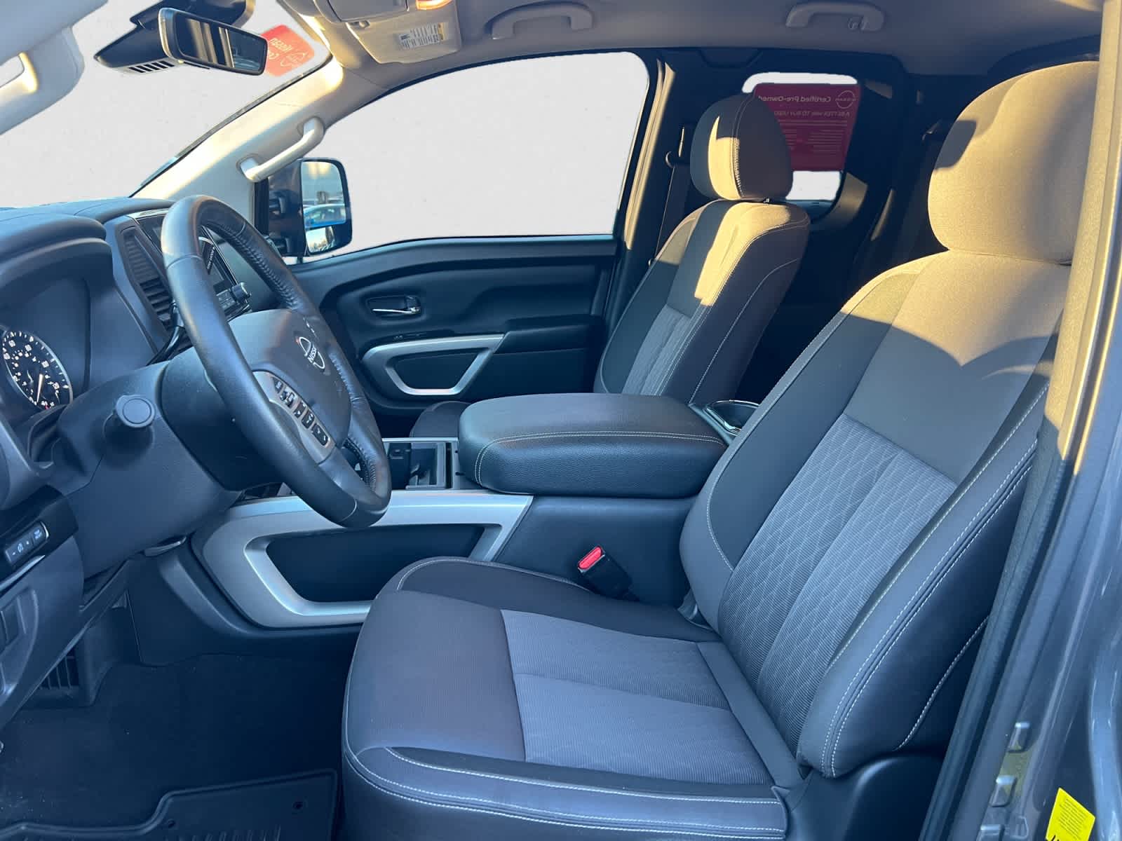 2023 Nissan TITAN King Cab® SV