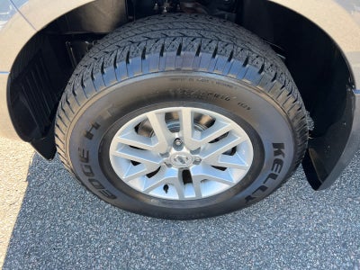 2021 Nissan Frontier King Cab 4x4 SV Auto