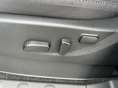 2025 Nissan Frontier Crew Cab SV