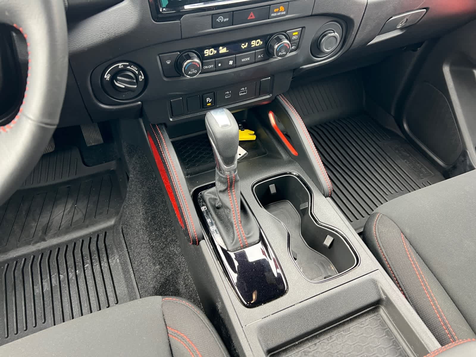 2024 Nissan Frontier Crew Cab PRO-4X®