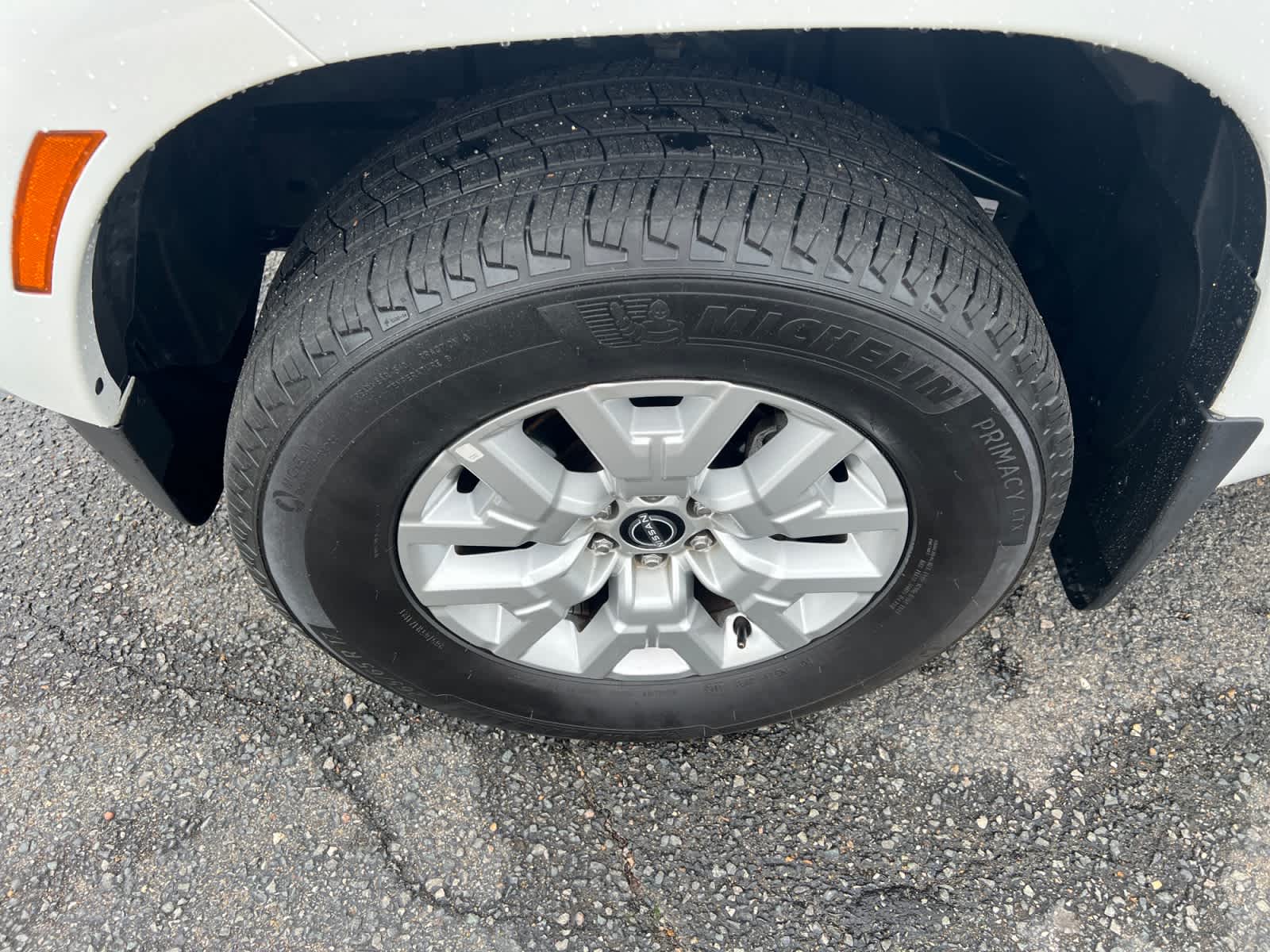 2024 Nissan Frontier Crew Cab SV
