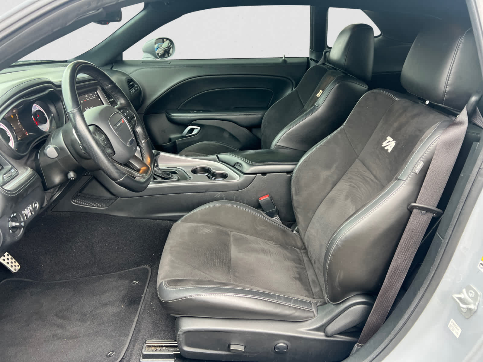 2022 Dodge Challenger R/T RWD