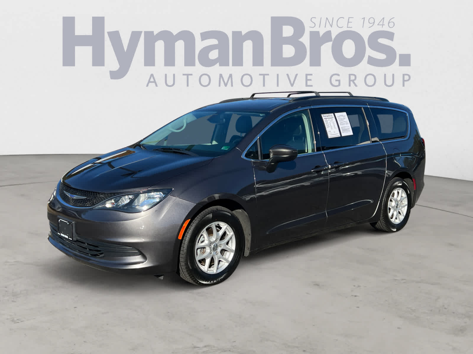 2020 Chrysler Voyager LXI FWD