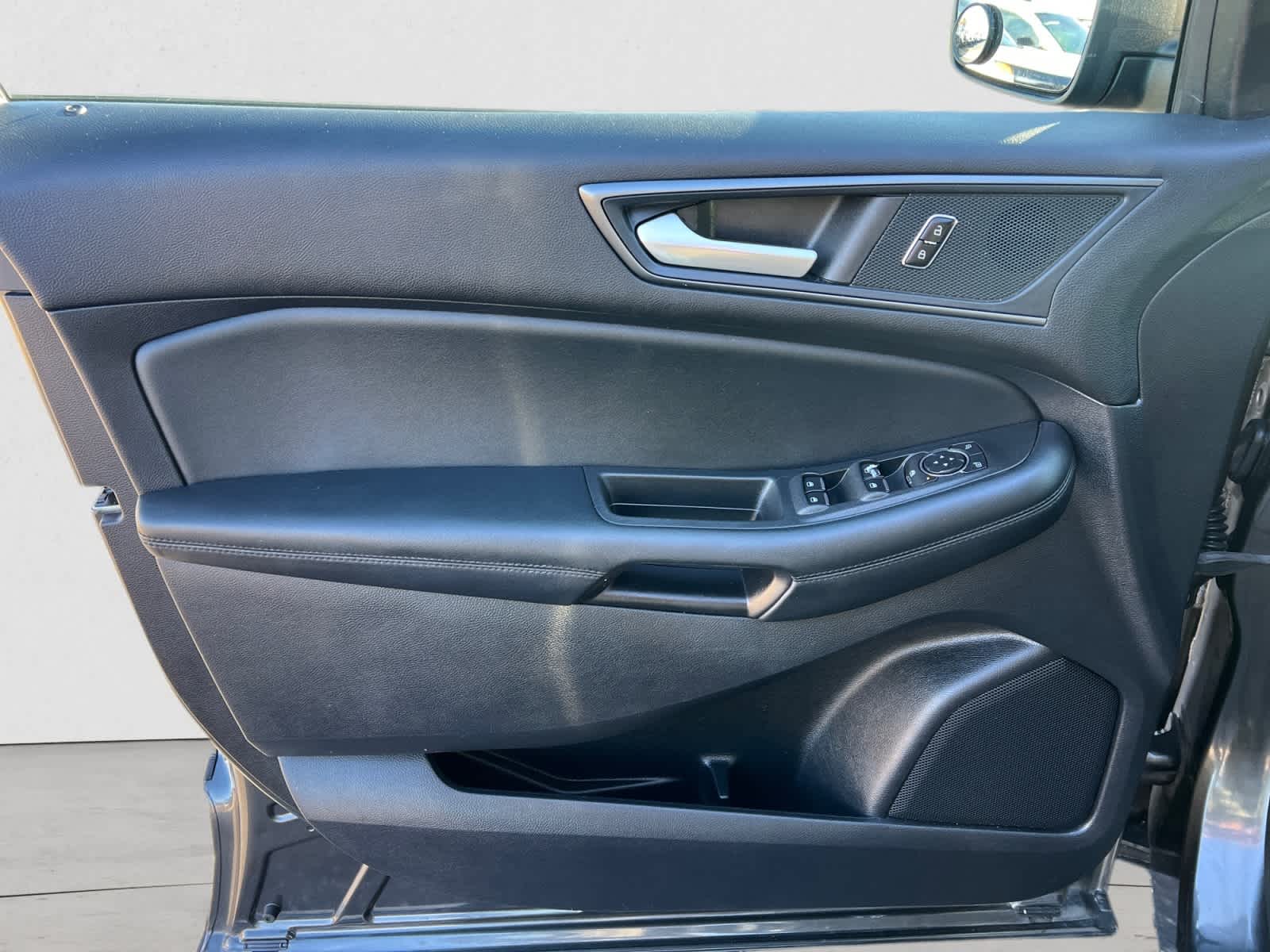 2020 Ford Edge SE FWD