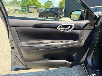 2018 Nissan Sentra SV CVT