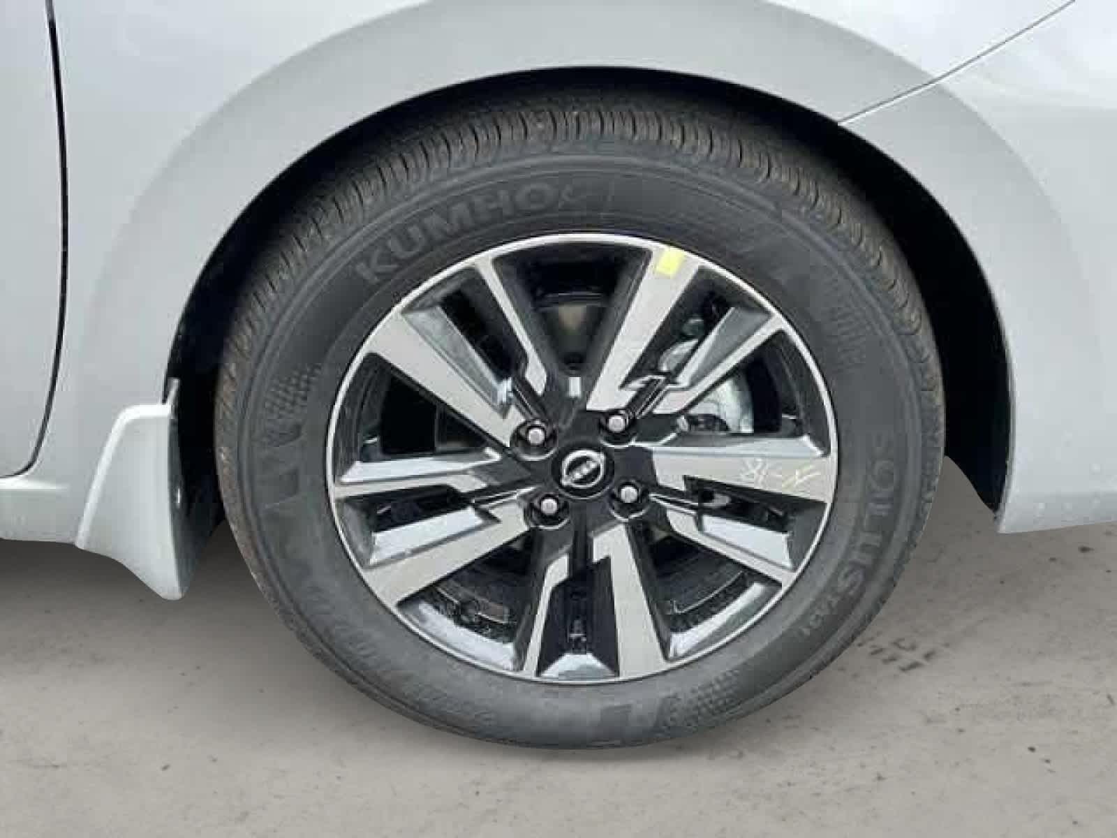 2024 Nissan Versa S