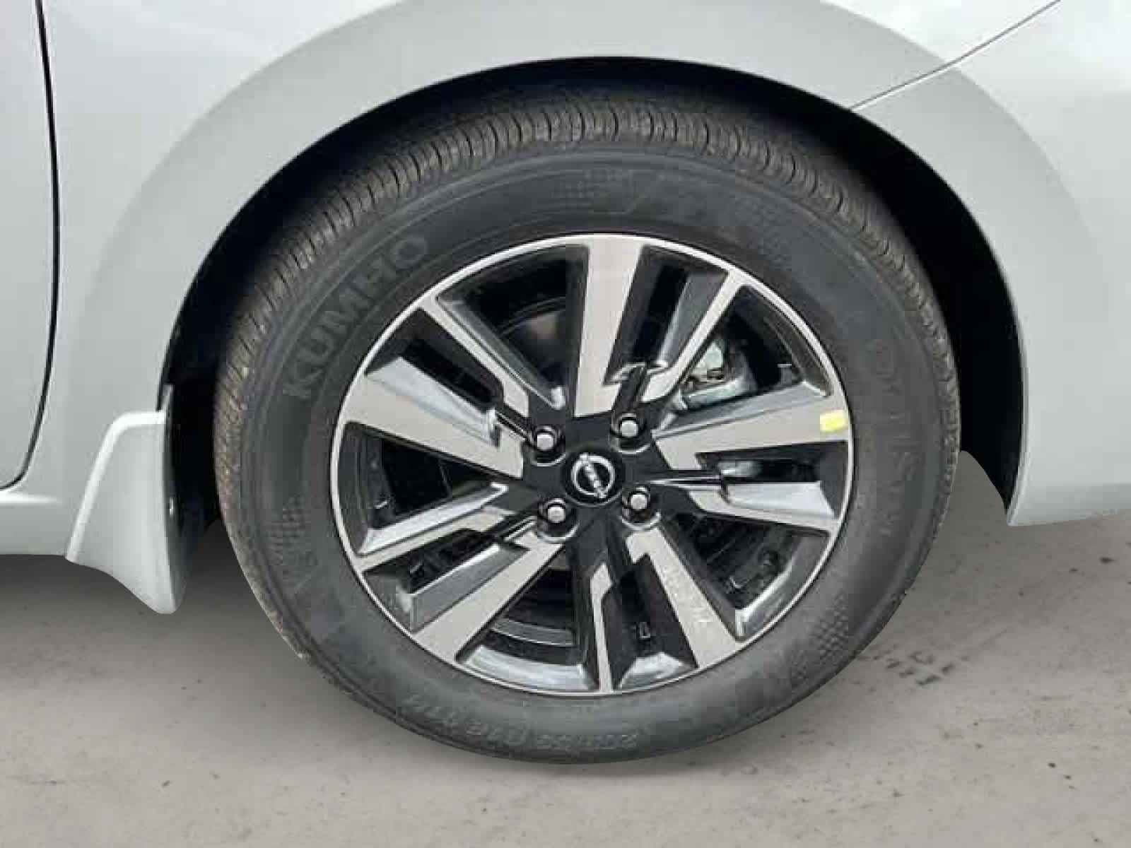 2024 Nissan Versa S