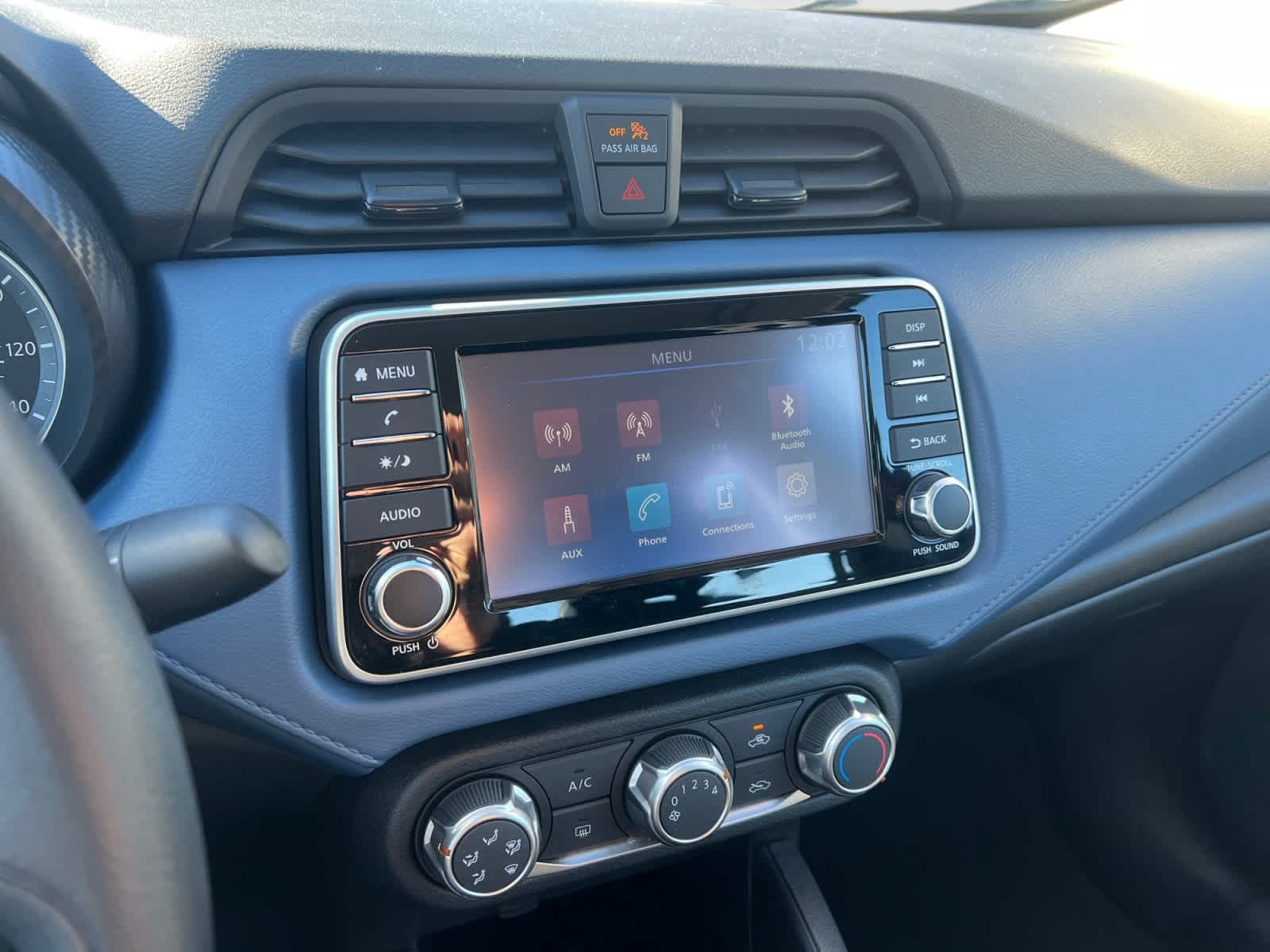 2024 Nissan Versa SV