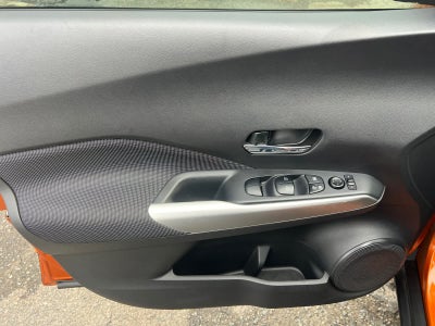 2019 Nissan Kicks SV FWD
