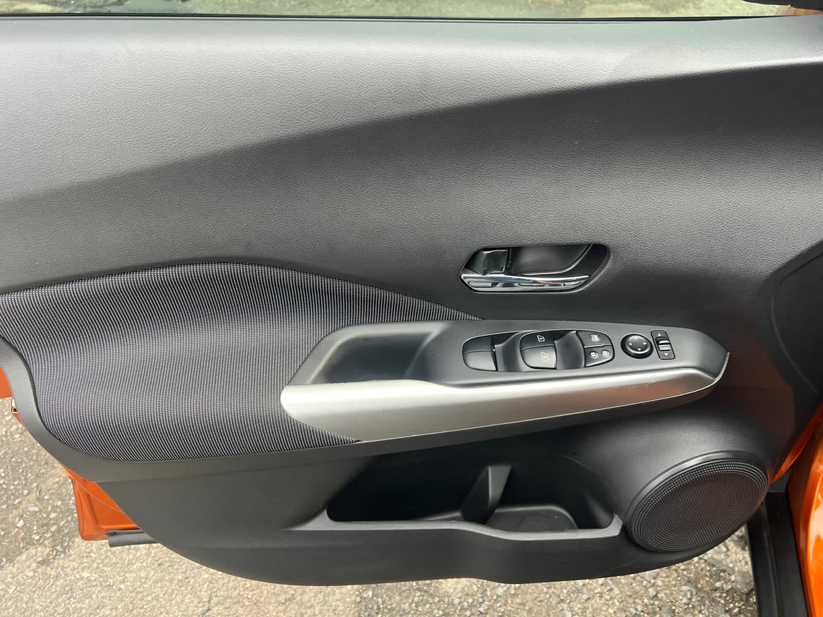 2019 Nissan Kicks SV FWD