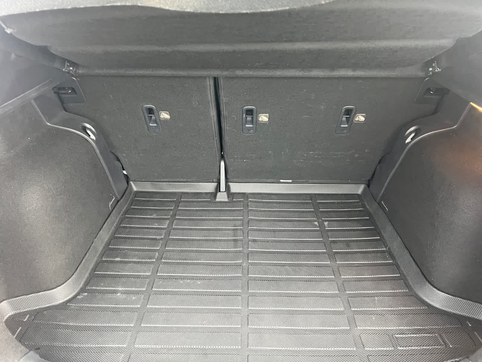 2019 Nissan Kicks SV FWD