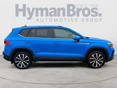 2022 Volkswagen Taos SE FWD