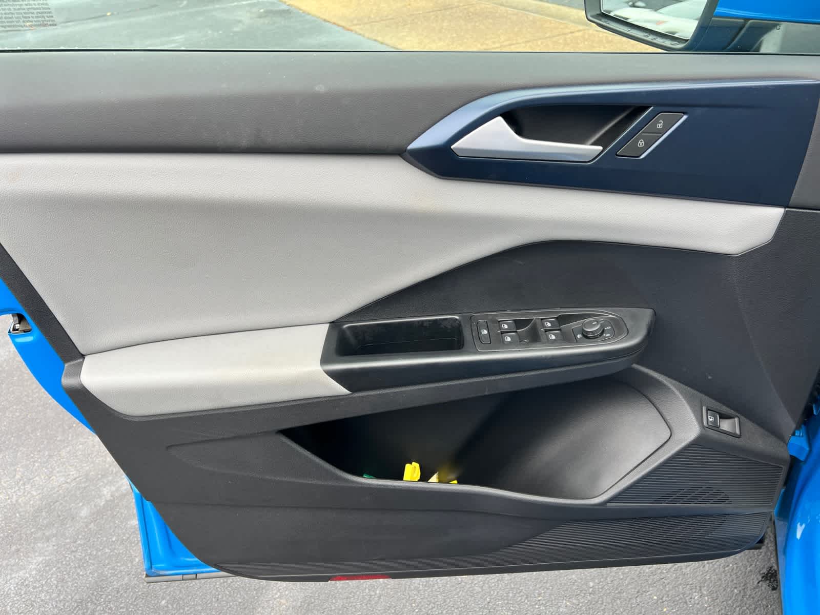 2022 Volkswagen Taos SE FWD