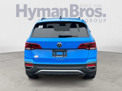 2022 Volkswagen Taos SE FWD