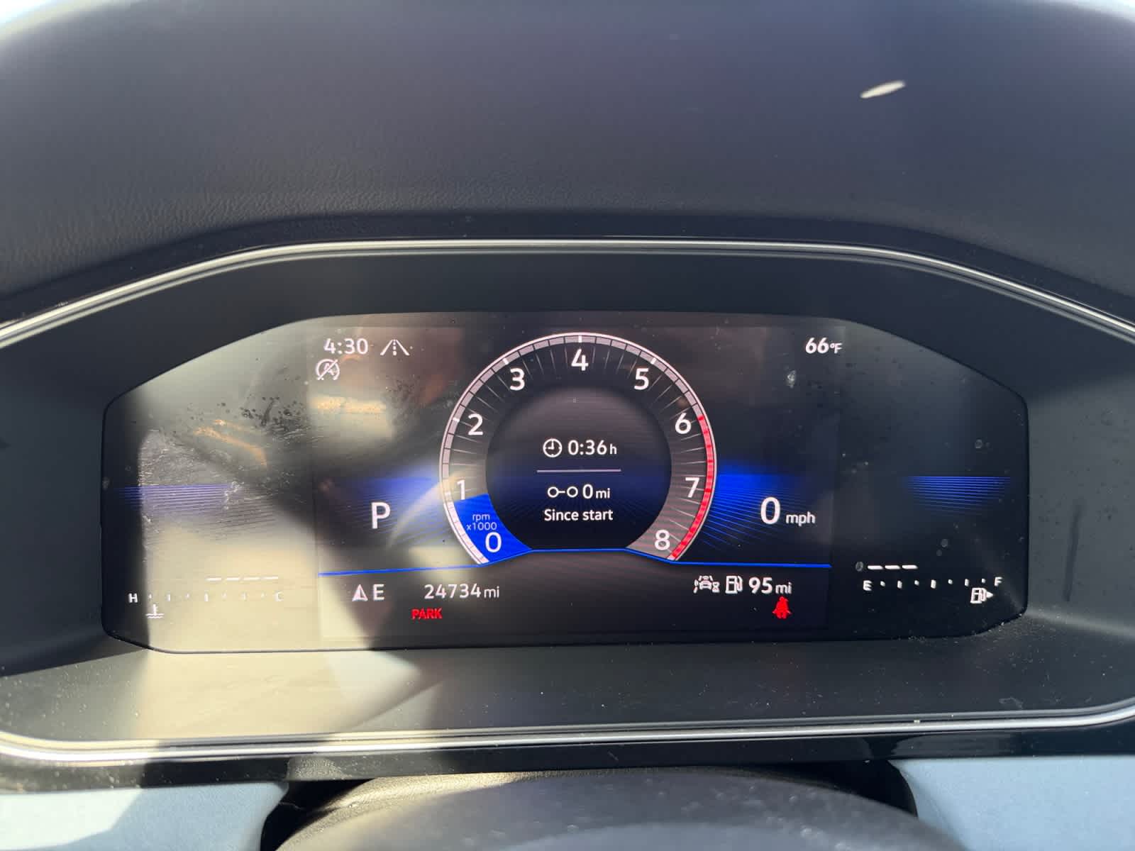 2025 Volkswagen Jetta SE Auto